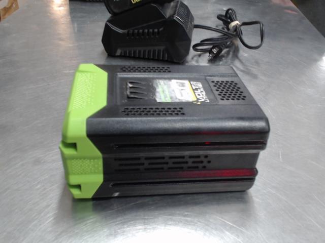 Batterie greenworks pro 2.0 ah 60 volts