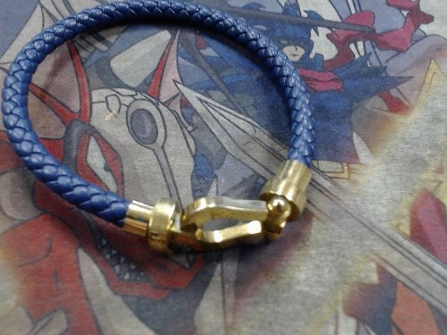 Bracelet bleu et dor