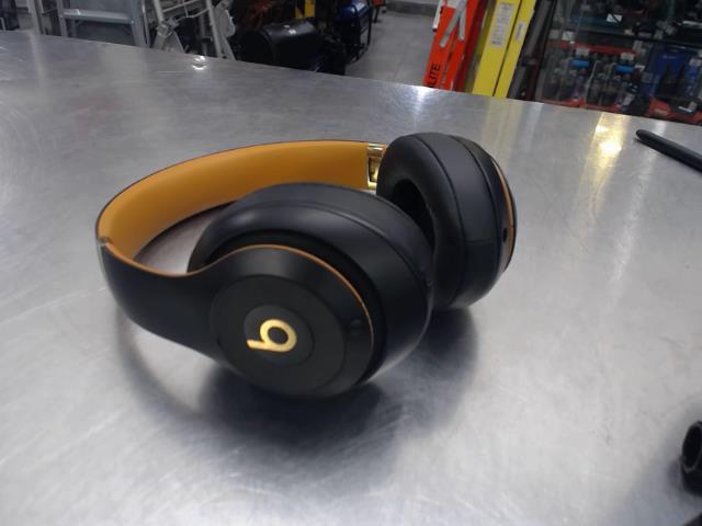 couteur beats studio 3