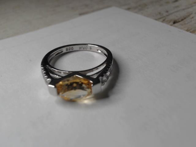 Bague pierre orange ovale