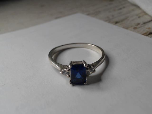 Bague en argent pierre bleue