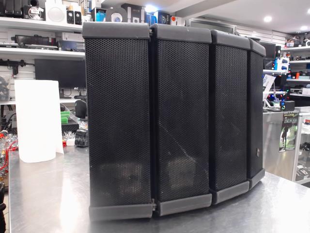 Un speaker  line array