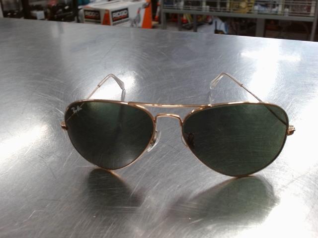 Gold rim avaitors raybans