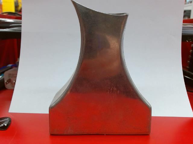 Vase en argent