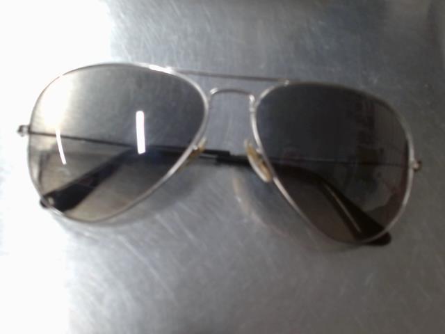 Raybans sunglasses