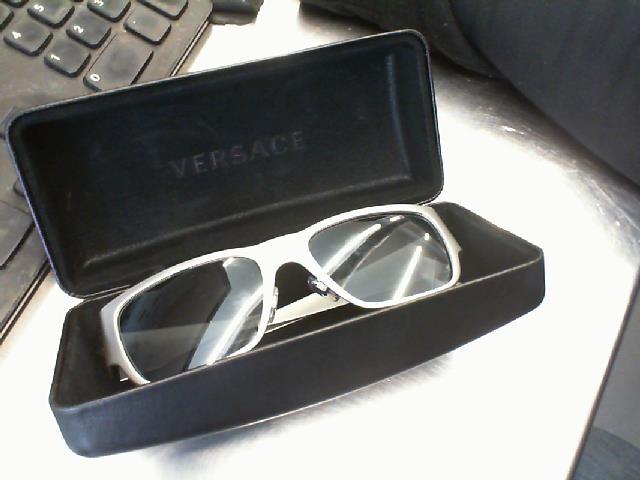 Versace mod 2262 avec case+boite+authent