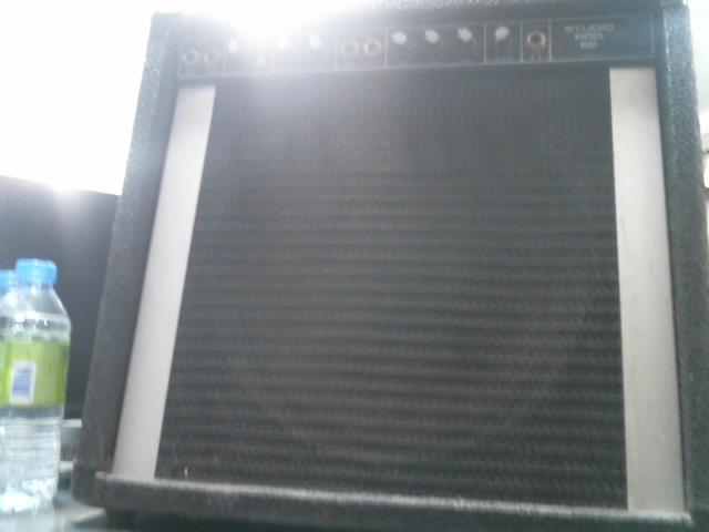 Ampli de guitar peavey made in usa