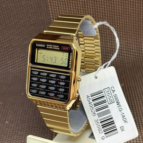 Montre calculatrice gold casio