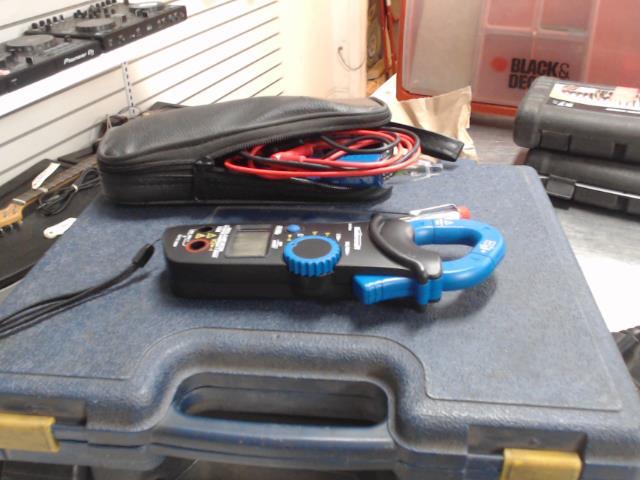 Kit digital clamp meter +acc