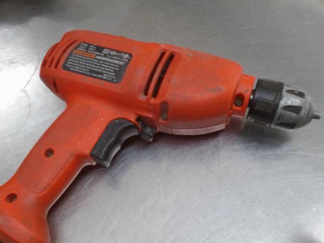 Drill black+decker