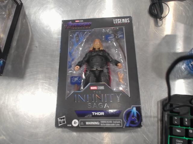 Thor infinity saga figurine