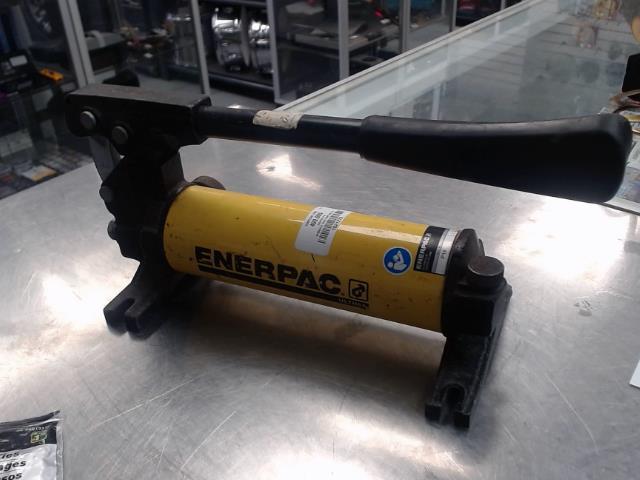 Hydraulic hand pump 2850 psi