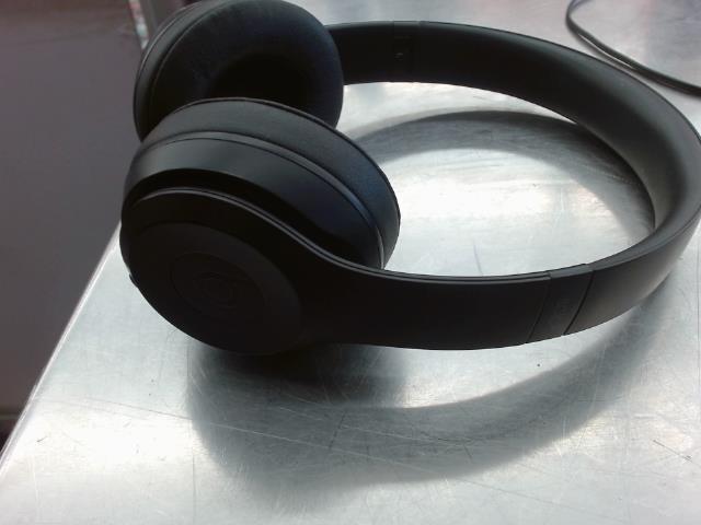 Ecouteurs bluetooth beats solo 3