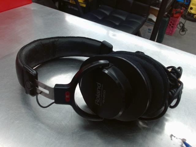 Roland monitor headphones