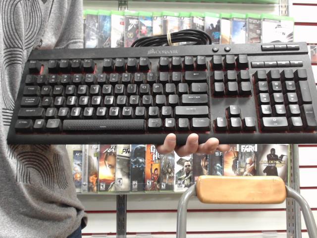 Clavier gaming k68 mechanical