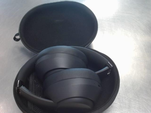 Headset onn bluetooth neuf+case