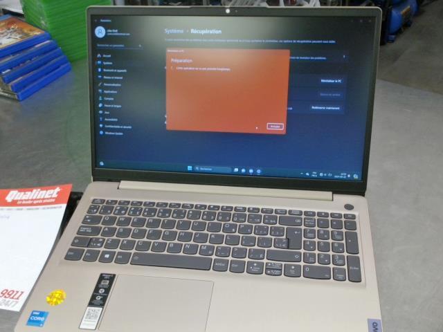 Lenovo 8gb ram i3 11 gen 500ssd