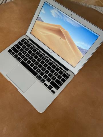 Macbook air 2014 4gb ram cran ick