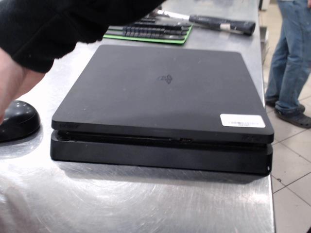 Ps4 slim