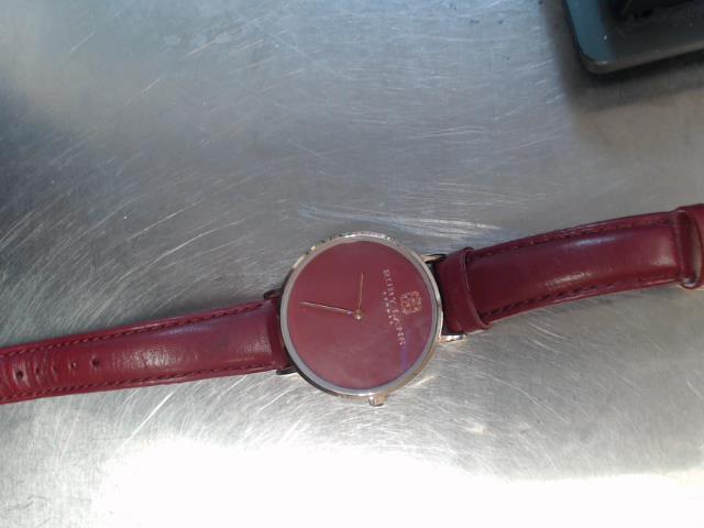 Montre rouge pour femme