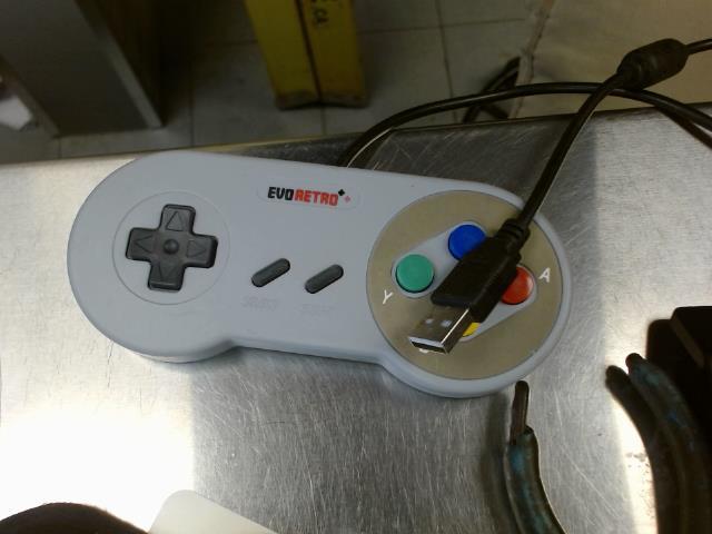 Manette evo retro usb