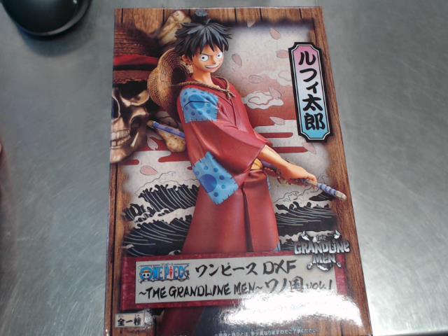 Figurine one piece luffy