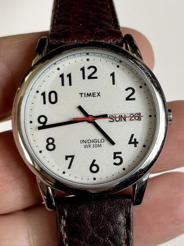 Montre timex neuf