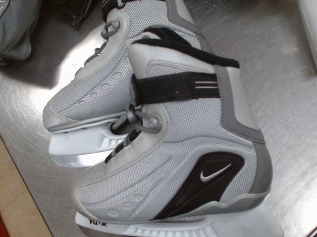 Patin glace nike  4 us