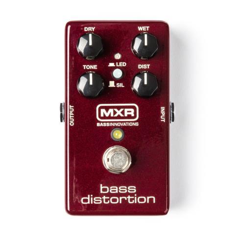 Guitar pedal bass distortion