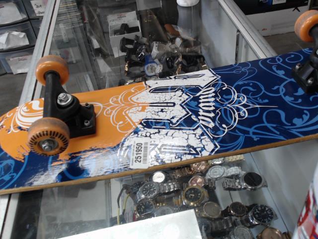 Planche a rouler skate board