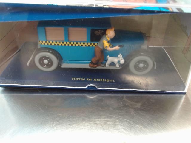 Tintin en amerique voiture bleu