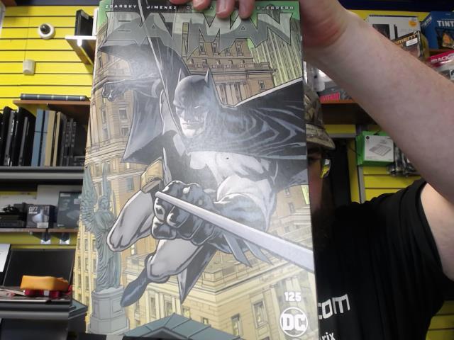 Batman #25 comicon exclusive mtl fs