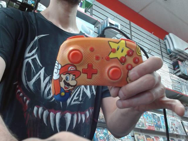 Manette switch wired mario star