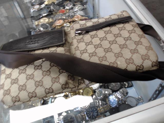 Sac gucci deux poche