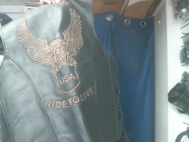 Veste cuir live to ride