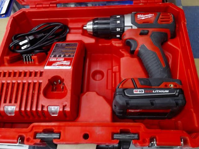 Perceuse m18 hammer drill av case +1 bat