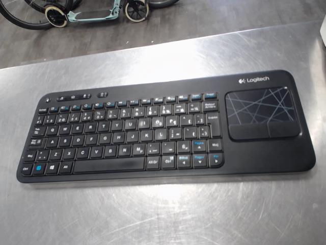 Logitec keyboard + track pad+dongle sf