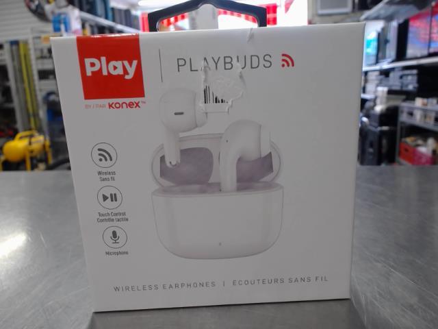 Playbuds new in box