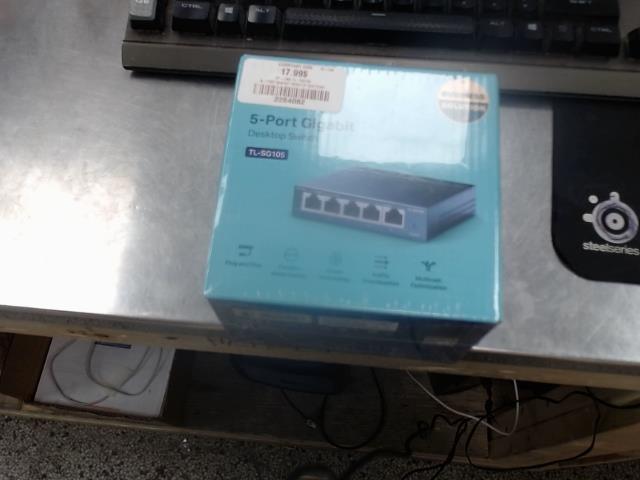 5 port gigabit desktop switch brand new