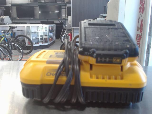 Chargeur avec batterie 20v dewalt