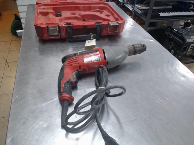 Drill milwaukee filaire dans boite