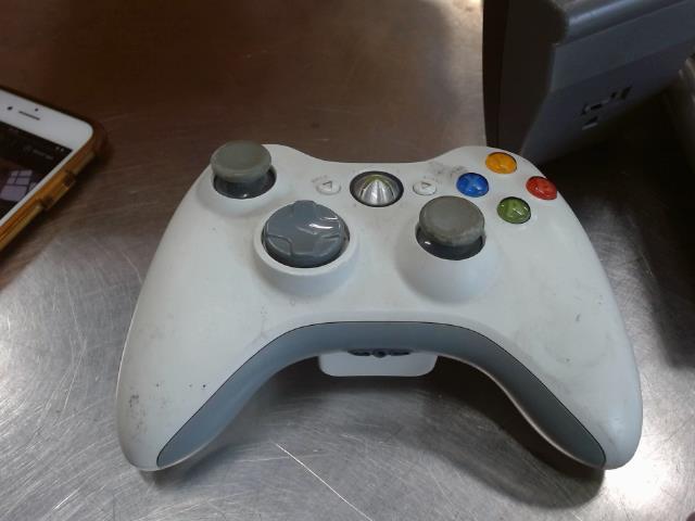 Manette de 360 blanche