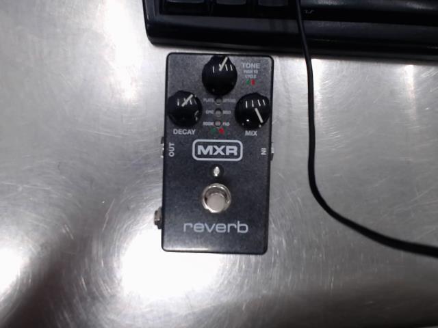 Pedale de reverb mxr