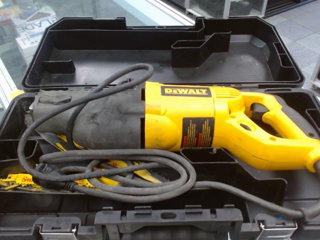 Sawzall dewalt