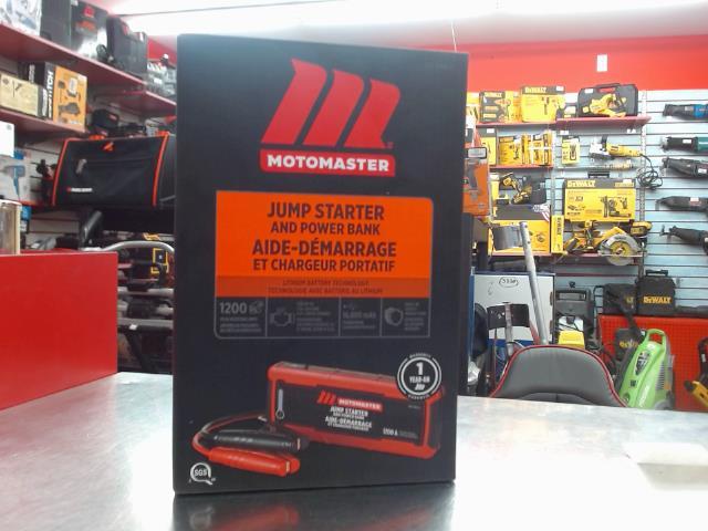 Jump starter motomaster neuf dans la boi