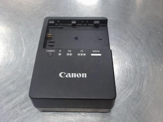 Chargeur a batterie canon