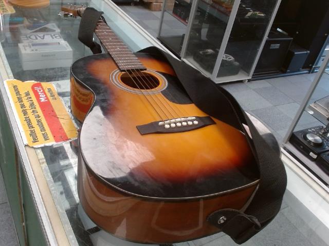 Guitare acoustique