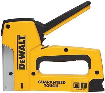 Tackeuse dewalt