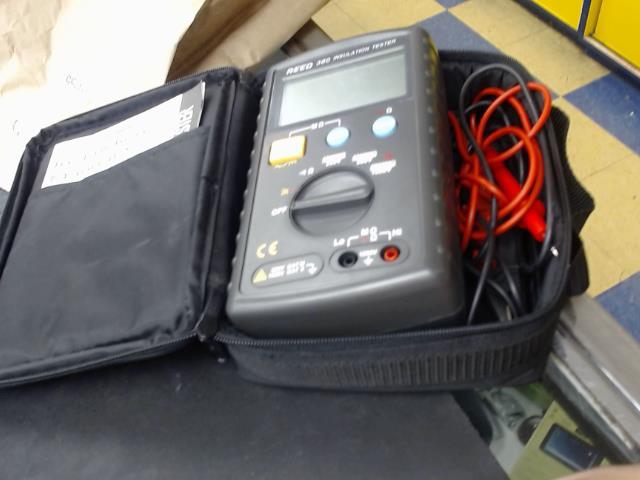 Insulation tester