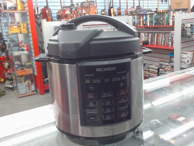 Pressure cooker electrique ricardo neuf